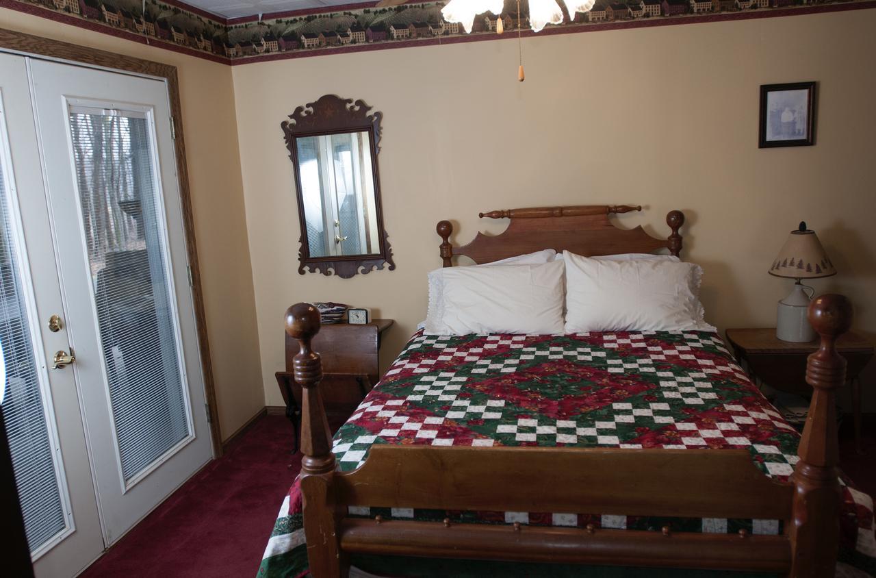 Locust Brook Lodge Butler Esterno foto
